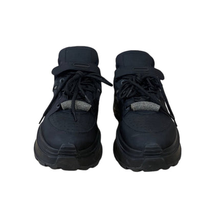 RETRO FIT BLACK NYLON SNEACKERS