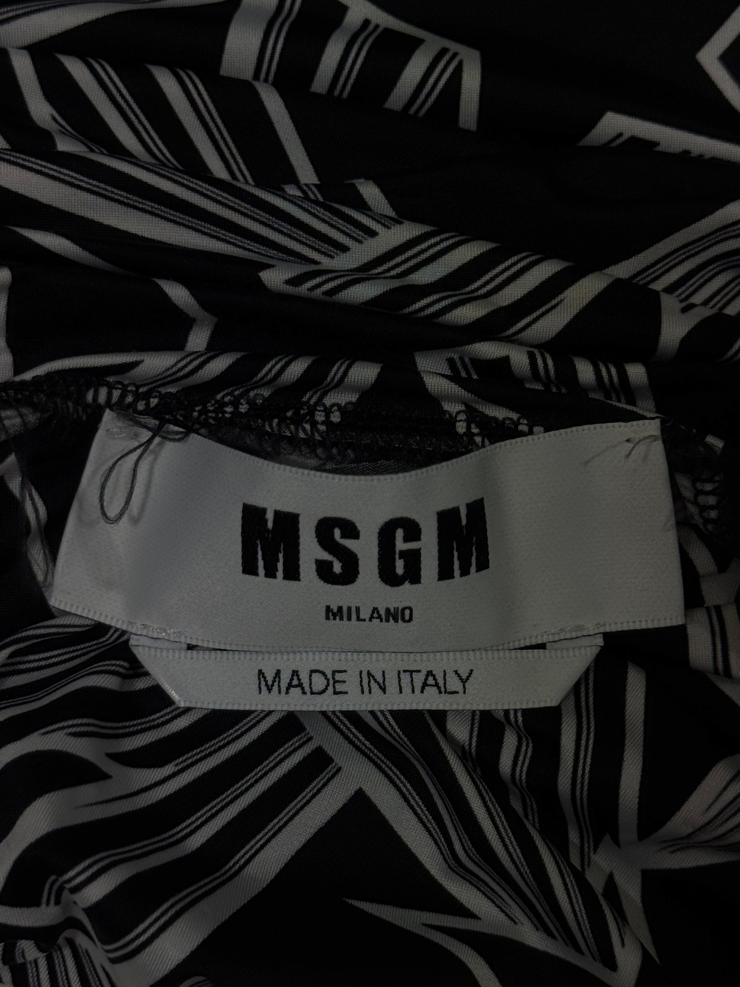 MSGM Printed Shooting Stars Turtleneck Sweatshirt Black Top